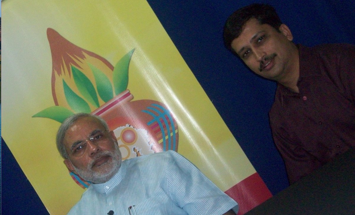 Lucky meeting him in 2008 
तब के CM, आज के PM
तब भी Inspiring,  आज super Inspiring. Happy Birthday Sir <a href="/narendramodi/">Narendra Modi</a>