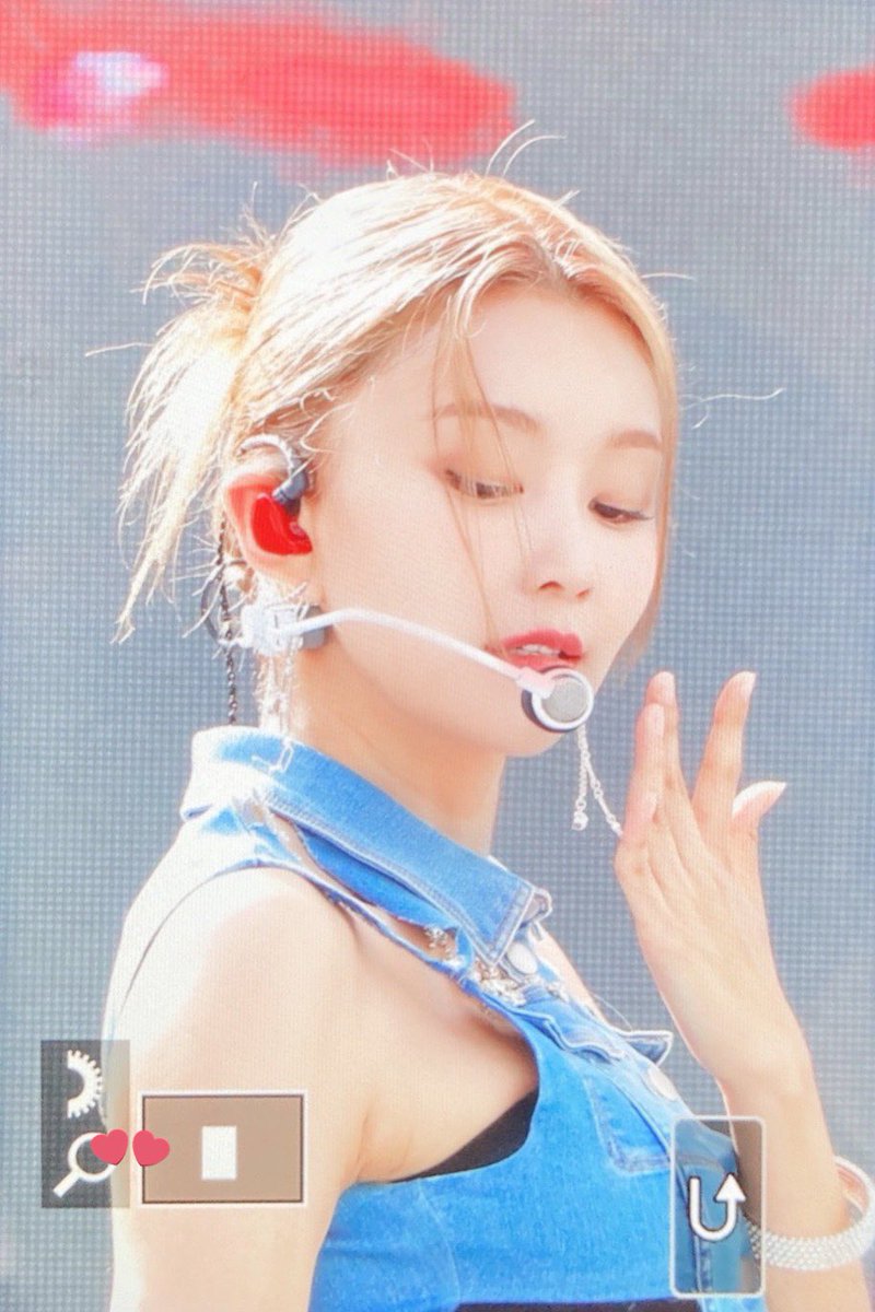 cherrybean_hb's tweet photo. 220917 유클린☁️🍃

#모모랜드 #혜빈 #MOMOLAND #HYEBIN #モモランド #ヘビン https://t.co/gF2a2qoR9L