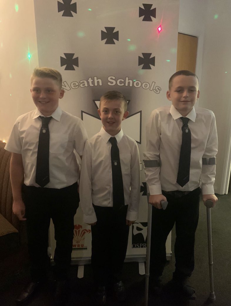 TrebanosRFCJuni's tweet photo. Congratulations to our players who have made the @NeathSchoolsU11 squad this year. #proudclub #futuresblue https://t.co/RnZSWNdbUc