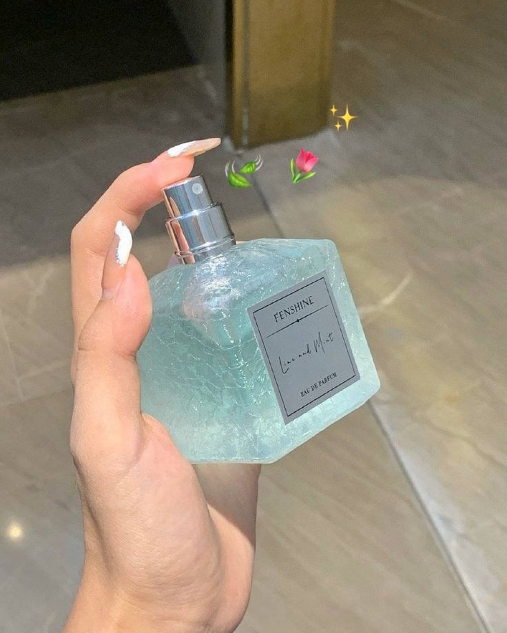 berburushopee's tweet photo. Parfume kalo orangnya lewat wanginya ketinggalan

- A thread - https://t.co/biowl8dTyU