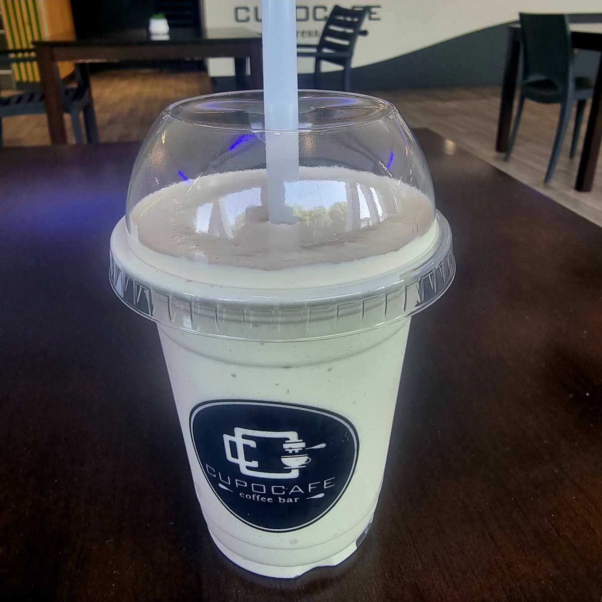 Tall_Lady_4's tweet photo. Gym isn't always bad! Recovery.. Thanks @cupocafe your Peanutbutter bomb is the best https://t.co/rKKR3x2uPS