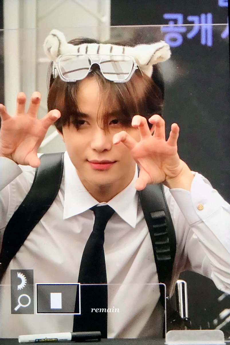 220917 아니진짜 기얍고 미남이세요 ..
#정우 #JUNGWOO