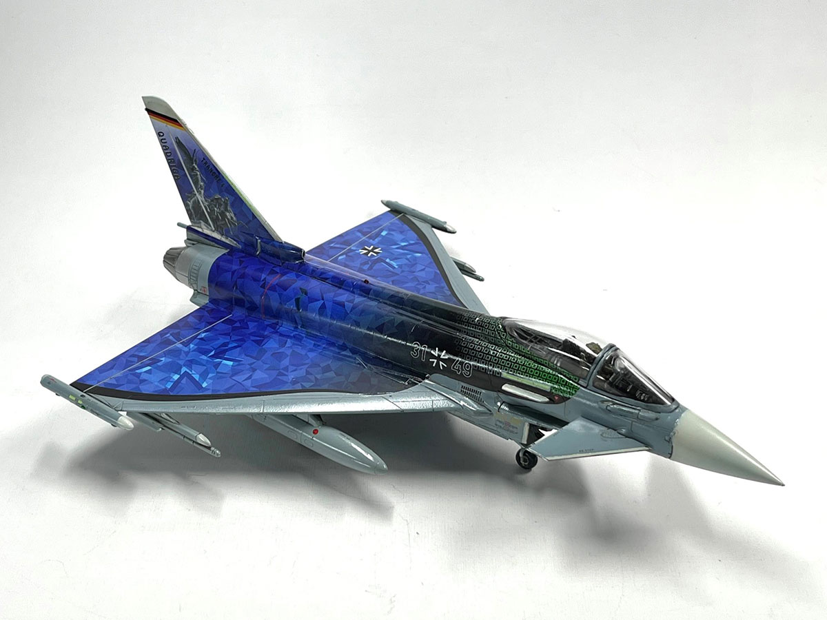 RevellGermany's tweet photo. Eurofighter Luftwaffe 2020 “Quadriga” in scale 1:72 built by Gentaro Nose.
#revellgermany #scalemodel #discoverrevell #airplane #Luftwaffe #Hasegawa #Phoontime https://t.co/krvvWf1zOy