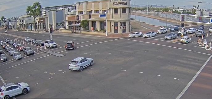 The City of Scottsdale is activating new camera technology at Scottsdale Rd. and Camelback that they hope will help address traffic concerns in the area. bit.ly/3eYmAcD #abc15