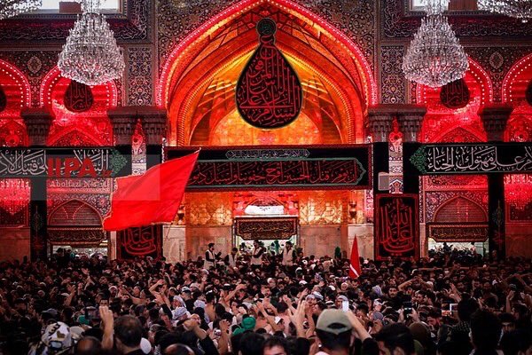 IipaMedia's tweet photo. عزاداری اربعین حسینی در کربلای معلی
عکسهای ابوالفضل نسایی / آژانس عکس ایران

https://t.co/mbgOXqcgUG https://t.co/LRk0lPCRjg