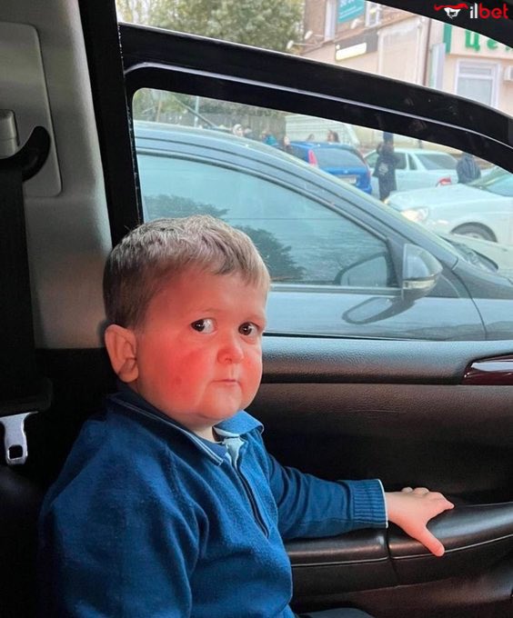 arkadaşım 180’le giderken ben neden mutlu olmayı hak etmiyorum demiştir