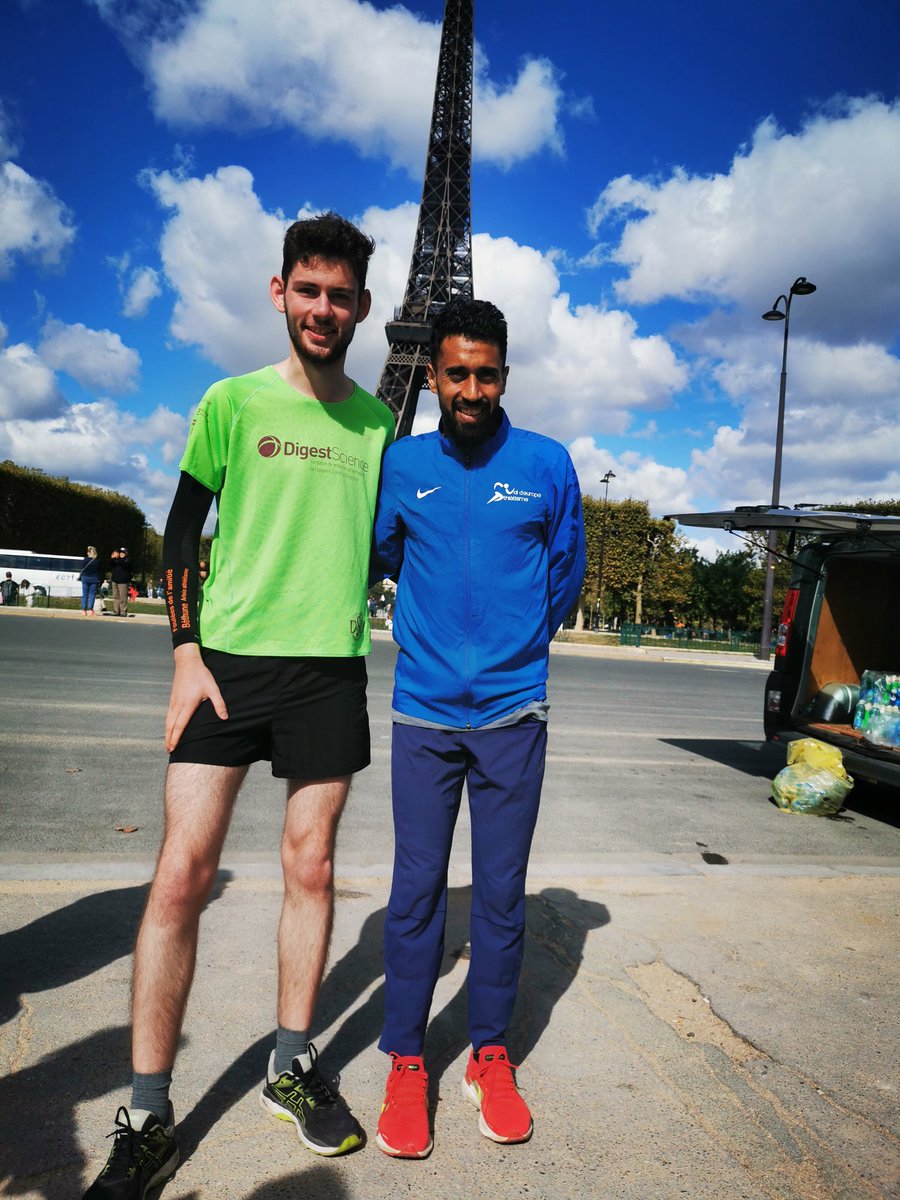 Martin Platiau (@m_platiau) on Twitter photo Ce matin, entraînement collectif avec l'organisation des <a href="/20km_Paris/">Les Vredestein 20km de Paris</a> à 3 semaines de la course ! 🏃♂️
Avec un grand champion, faisant office de coach pour l'occasion, <a href="/amdouni_morhad/">AMDOUNI Morhad</a>, recordman français du Marathon et vainqueur de l'édition 2021 des <a href="/20km_Paris/">Les Vredestein 20km de Paris</a> 💯
Avant/Après 📸 Ce matin, entraînement collectif avec l'organisation des <a href="/20km_Paris/">Les Vredestein 20km de Paris</a> à 3 semaines de la course ! 🏃♂️
Avec un grand champion, faisant office de coach pour l'occasion, <a href="/amdouni_morhad/">AMDOUNI Morhad</a>, recordman français du Marathon et vainqueur de l'édition 2021 des <a href="/20km_Paris/">Les Vredestein 20km de Paris</a> 💯
Avant/Après 📸