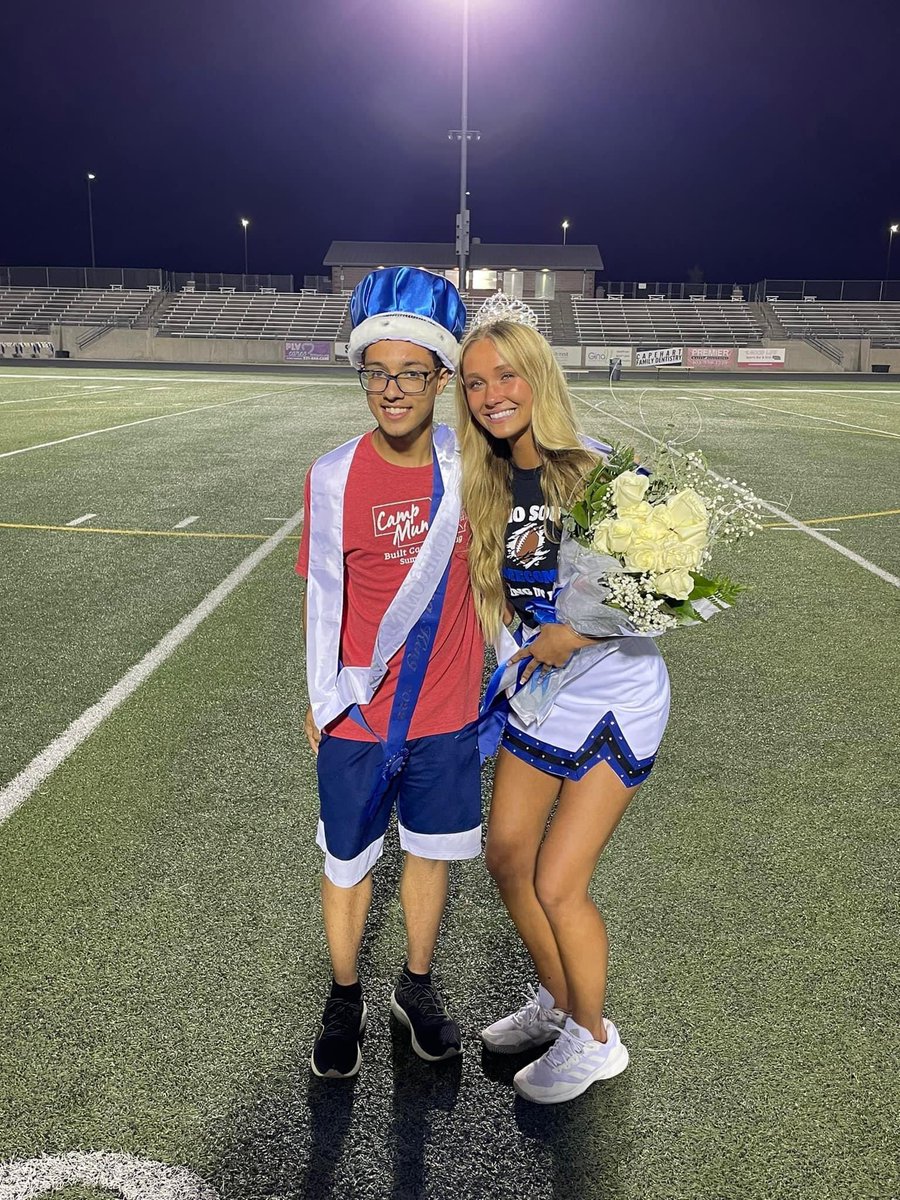 Mrs. Young (s/h/h) tweet media