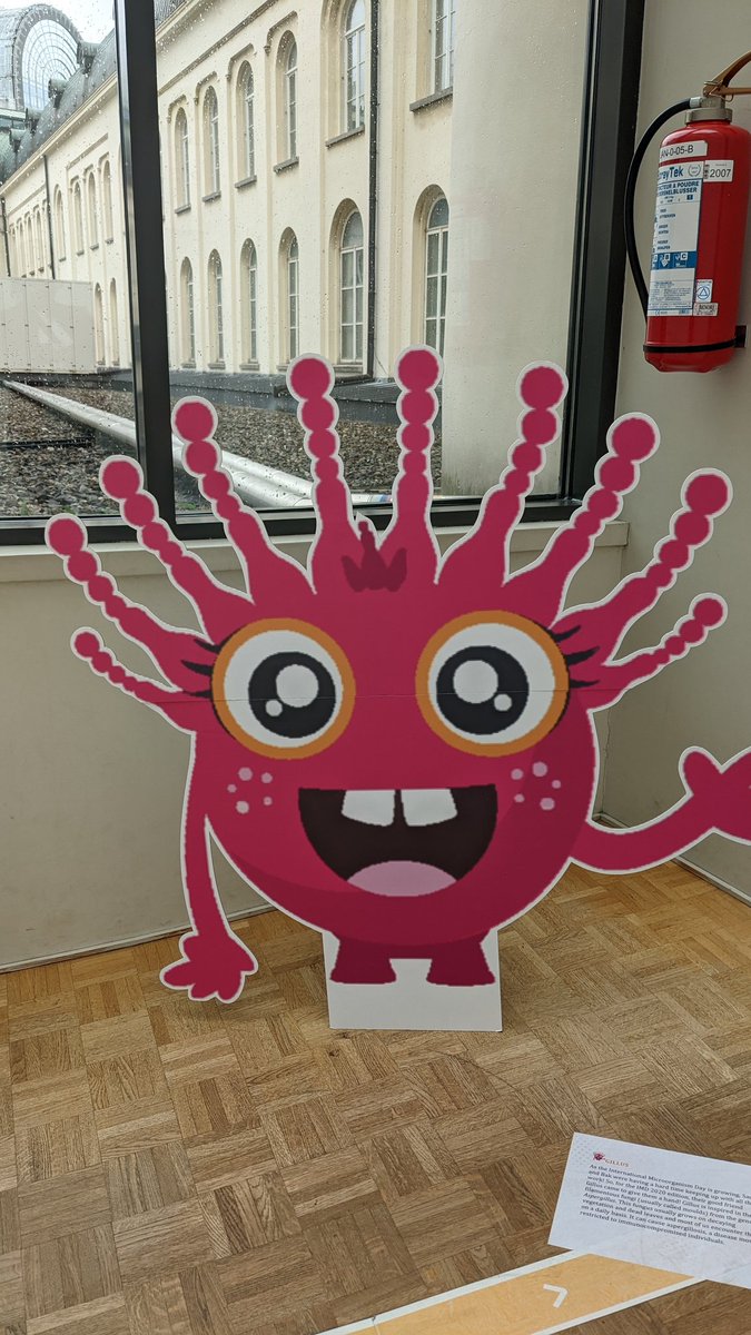 CSkentelbery's tweet image. Fantastic microbiology display from @YBSMicrobiology at @RBINSmuseum on #InternationalMicroorganismDay . @EuropaBio sees the future of the amazing scientists that made this happen. Bravo!