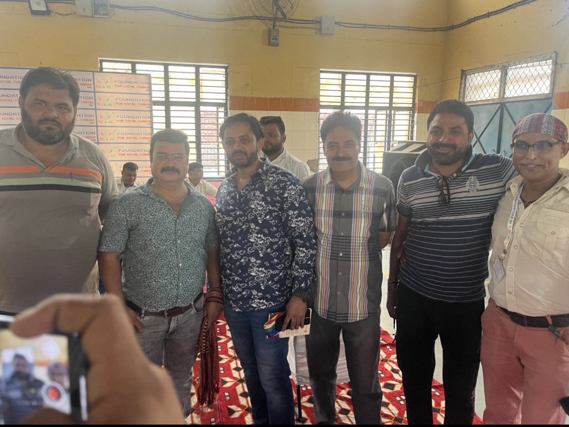 SharmaRajeshbjp's tweet photo. YOU And ME Foundation for Social Change NGO द्वारा हेल्थ चेकअप कैम्प कांति नगर समुदाय भवन में जाने का मौक़ा मिला।@ArvindKejriwal @msisodia @ipathak25 https://t.co/qmpttKDbB7