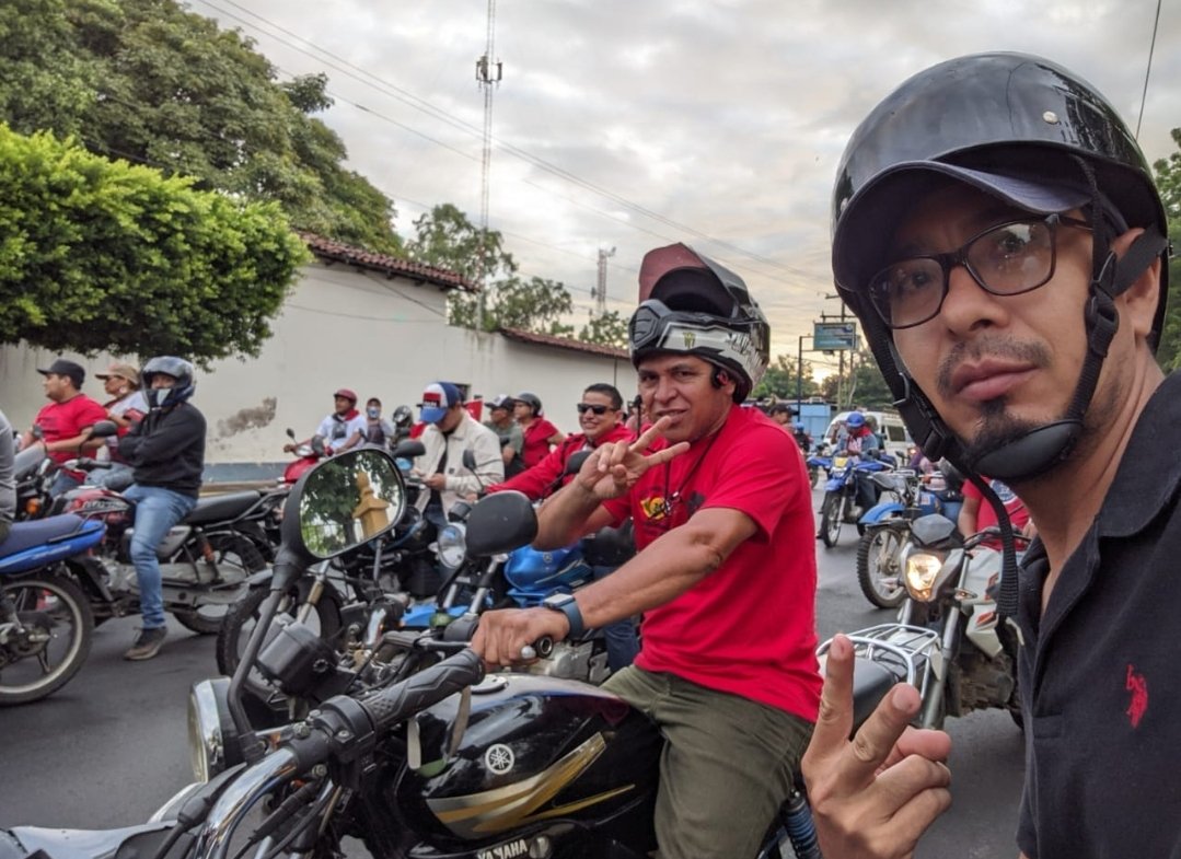 Somos un pueblo que ama la Revolución y que día a día defenderemos cada conquista, cada logro, cada restitución de derechos que solo el Frente Sandinista da a nuestro pueblo.
#PatriaBenditayLibre 
#UnidosEnVictorias 
#LeonRevolucion