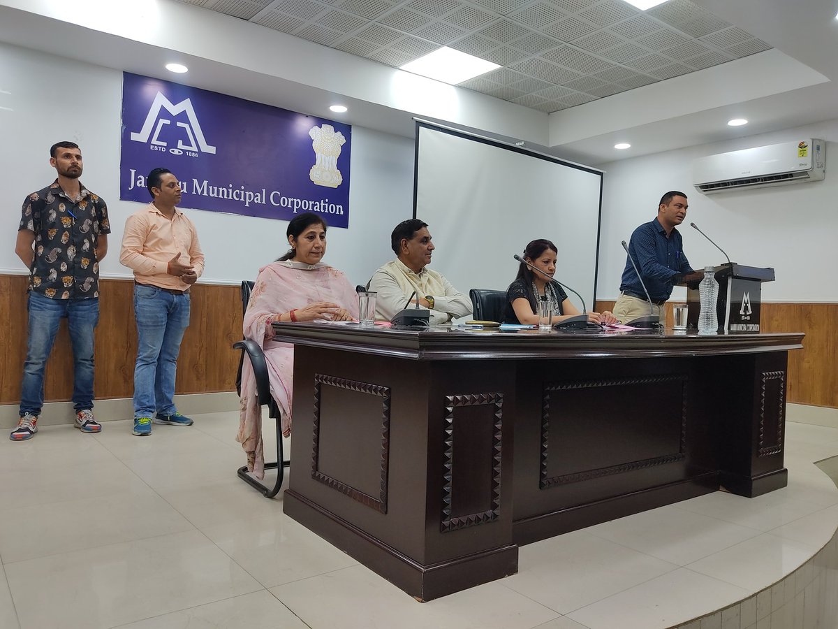 Adv. Purnima Sharma tweet media
