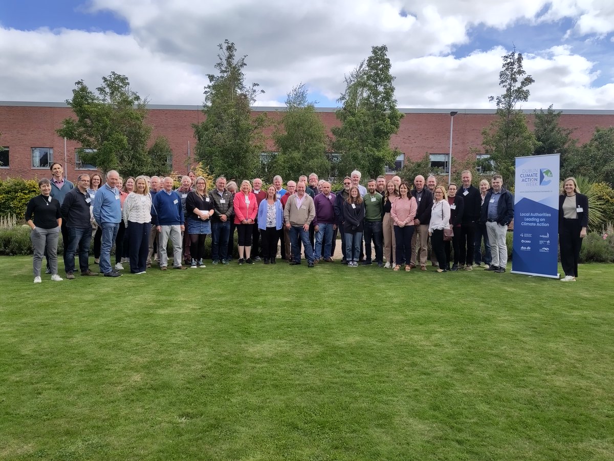 No better way to wrap up #DCAW22 than by getting our #SustainableEnergy Communities together for the 1st time since #COVID. Some great discussion today on the barriers &amp; solutions to driving #communityenergy locally. A big thank u to all the SECs &amp; <a href="/SEAI_ie/">SEAI</a> reps for coming today!