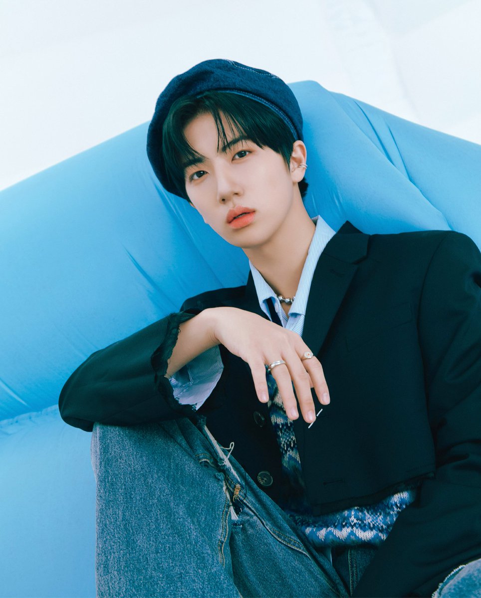 wanjinocchiah's tweet photo. HAMLEM BERET HAMLEM BERET HAMLEM BERET https://t.co/Nhxc4soJSm