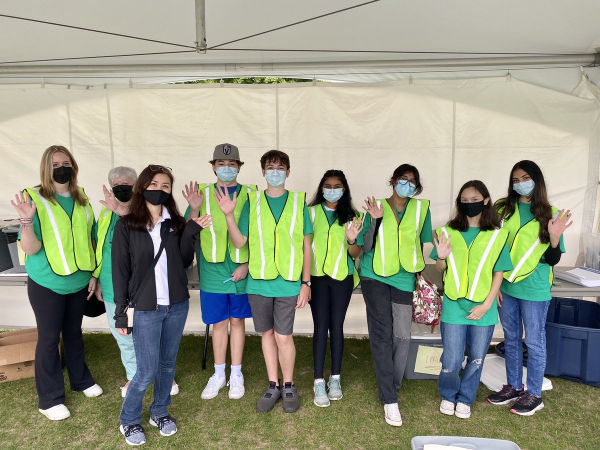 hamhealth's tweet photo. ๐ Good morning from #BayfrontPark! Our volunteers are ready to greet you at #GoStrides. https://t.co/30MBFEFaUn
