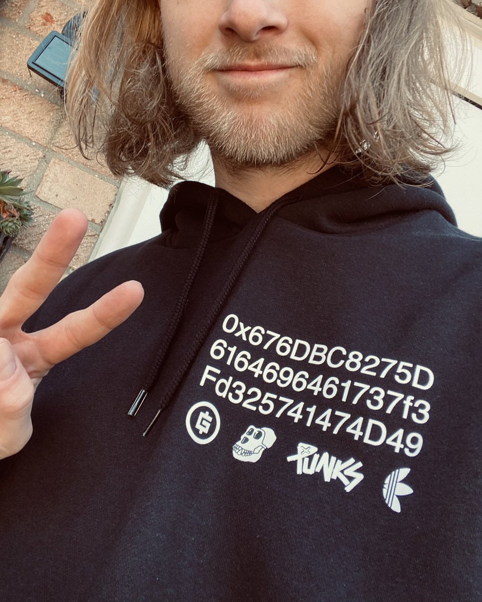 doodlxr's tweet photo. gm

hoodie szn has arrived 

@BoredApeYC @indigo_herz https://t.co/ZkQdSlP6BX