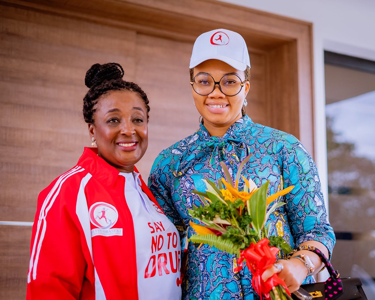 aaanyaehie's tweet photo. 16/09/2022
#BOWFT: IMO FIRST LADY, H.E. CHIEF BARR. @Chioma_Uzodimma OTHER GOVERNORS' WIVES @NGW_Forum JOIN EDO STATE FIRST LADY FOR THE 2ND EDITION OF BETSY OBASEKI WOMEN FOOTBALL TOURNAMENT @BetsybObaseki
https://t.co/N6t8zHB608 https://t.co/jV6PlReeTL