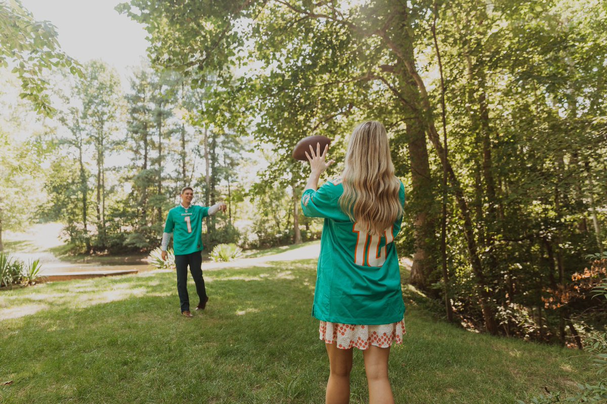 In honor of a BIG week 2 game, it’s time for these engagement photos to be released!! Some might say we have been modeling our chemistry after <a href="/Tua/">Tua. T 🇦🇸</a> and <a href="/cheetah/">Ty Hill</a>! One day I’ll see it in person but we have to pay for the wedding somehow😂 #PhinsUp 🐬🐬 <a href="/ian693/">Big E</a> <a href="/meggiexsmith14/">megan</a>