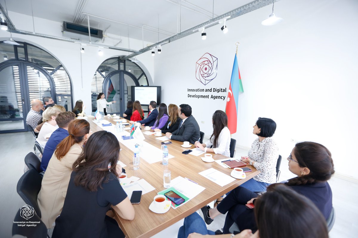 idda_azerbaijan's tweet photo. #İRİA və Azərbaycan HR İnstitutunun tərəfdaşlığı ilə “Technest” Təqaüd Proqramının heyəti işəgötürənlərlə görüşüb. #Technest təqaüdçülərinin məlumatlarının HR-lara təqdim olunması, şirkətlərin işçi ehtiyacları ilə bağlı mübadilənin aparılması üzrə razılıq əldə olunub. https://t.co/3UevOYzgJI