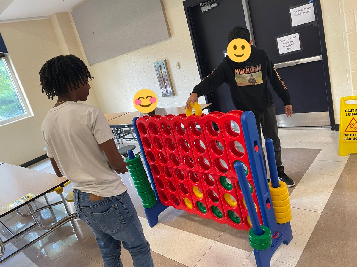 MsClaireGraff's tweet photo. We hope our newest wolves had a great time at our new student social yesterday! 🧇 #rtmswolves https://t.co/ScqPLRwXgN