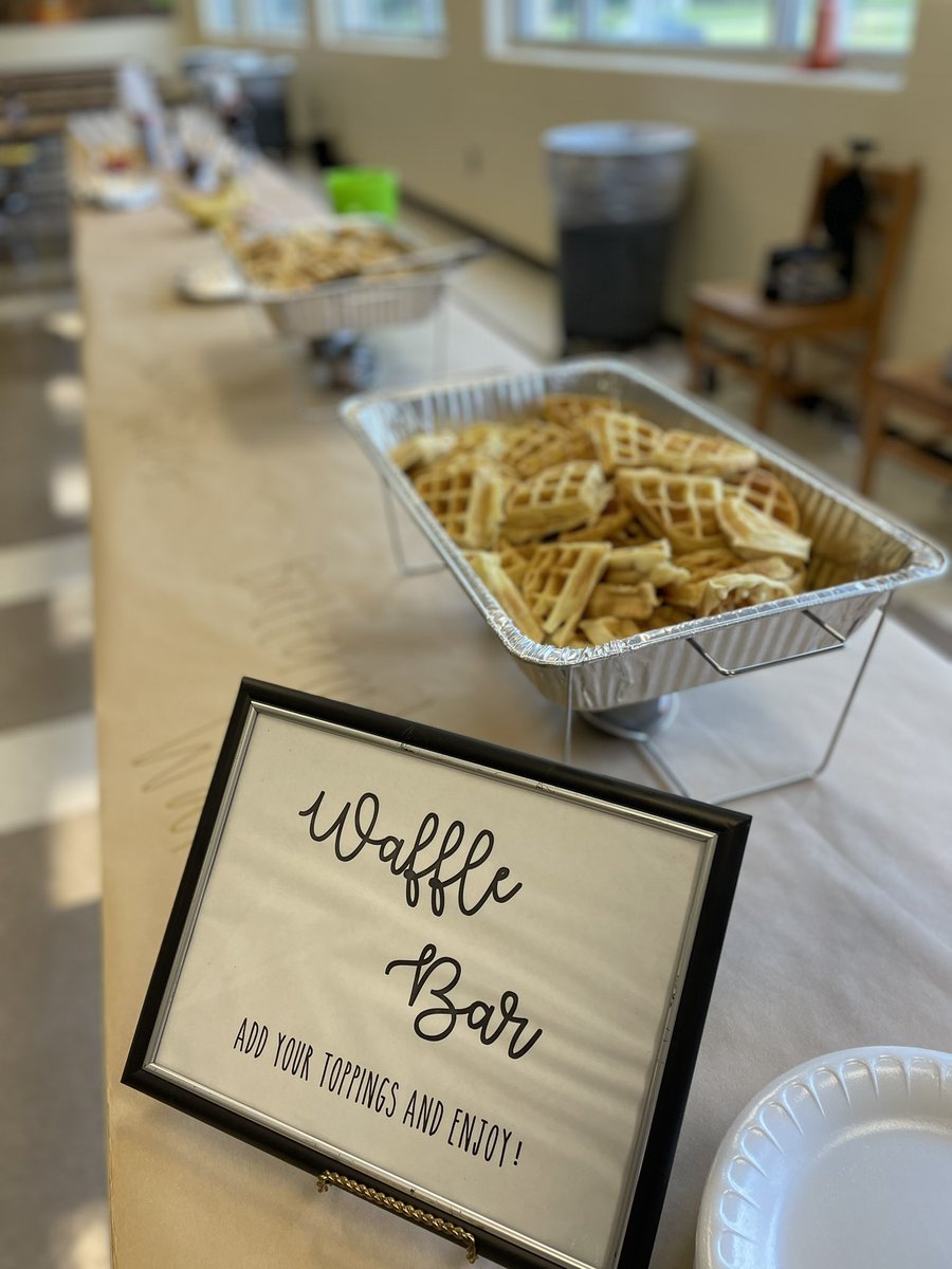 MsClaireGraff's tweet photo. We hope our newest wolves had a great time at our new student social yesterday! 🧇 #rtmswolves https://t.co/ScqPLRwXgN