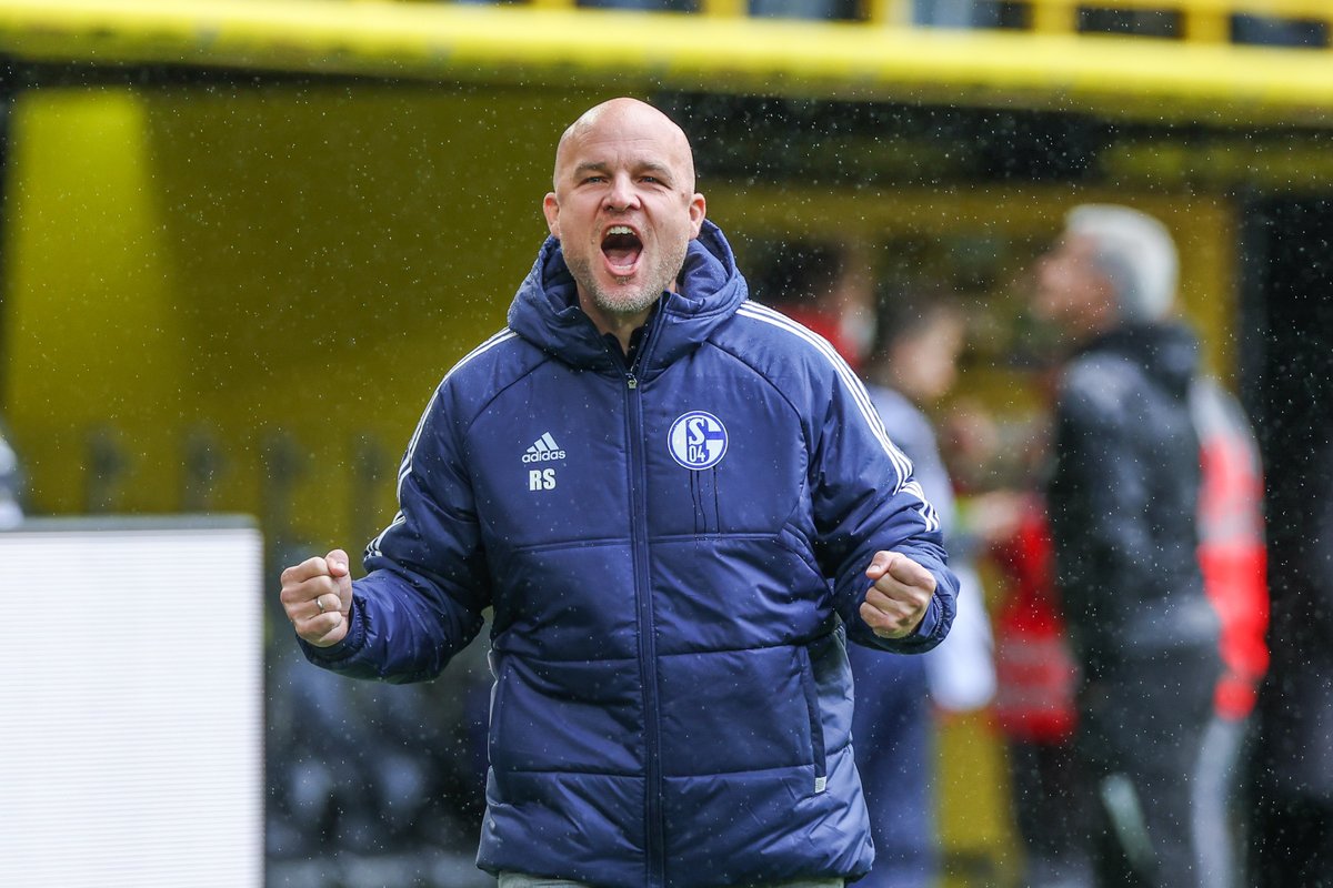 s04's tweet photo. !! #Derbymodus !!

#S04 | #Revierderby | #BVBS04 https://t.co/wokUH2JpFI
