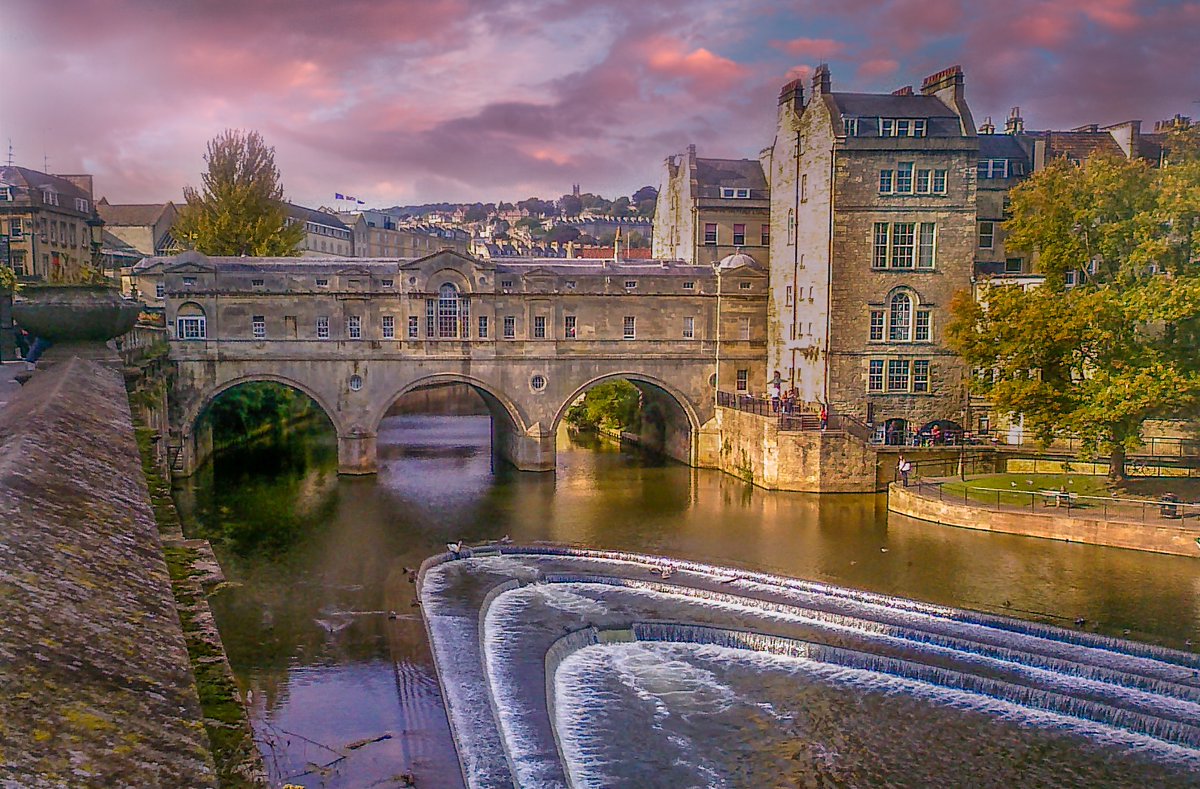BrooklandTravel's tweet photo. 🍁 An Autumn Break in Bath and Beyond with @AndyMcIndoe, 23 - 25 October 2022 🍁 A two night, three day tour staying at the four star Francis Hotel in central Bath.

Discover more: https://t.co/DzPS9Kuvss 

#smallgrouptouring #smallgrouptour #bath #visitbath #explorebath https://t.co/S9ZryrBIKP