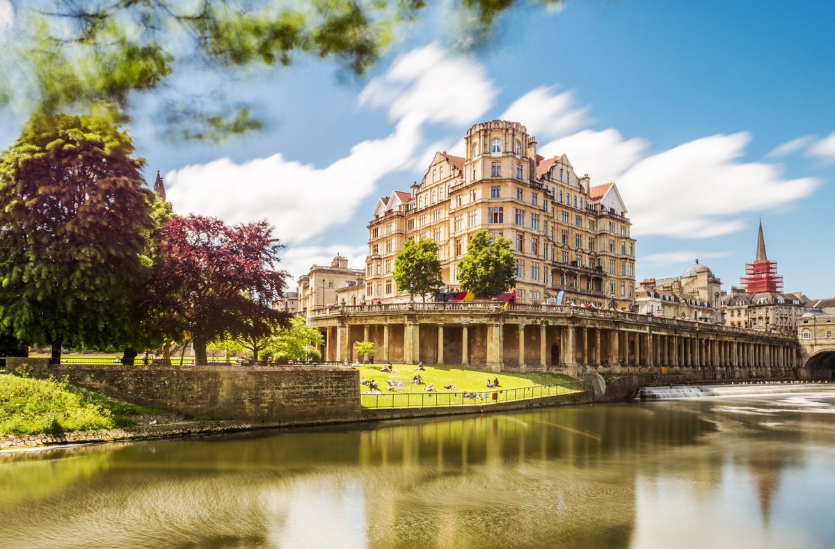 🍁 An Autumn Break in Bath and Beyond with @AndyMcIndoe, 23 - 25 October 2022 🍁 A two night, three day tour staying at the four star Francis Hotel in central Bath.

Discover more: brooklandtravel.com/tours/94/autum… 

#smallgrouptouring #smallgrouptour #bath #visitbath #explorebath