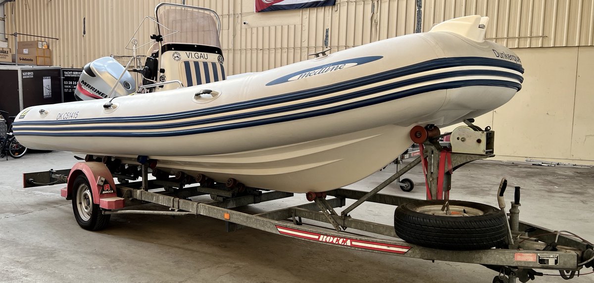 InfoVeleos's tweet photo. ZODIAC Medline occasion avec Mariner 115cv.
remorque et armement. 10000€
Visible chez YACHT-SERVICES Dunkerque.
https://t.co/jHKbjdAX01 https://t.co/U0healxKIR