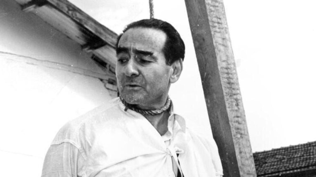 dailyislamist's tweet photo. 🔴 "İlk demokratik seçim" olarak kabul edilen 1950 seçimlerinde Başbakan olarak seçilen, CHP'nin uyguladığı 18 yıllık Ezan yasağına son veren Adnan Menderes, 61 yıl önce bugün darbeciler tarafından idam edildi. https://t.co/cZYuotac6y