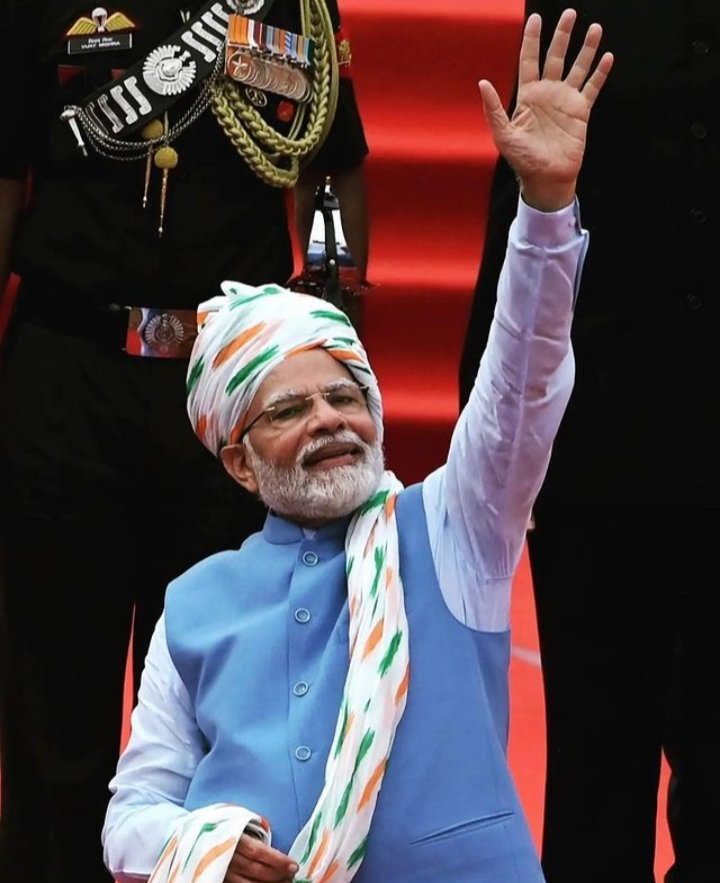 itsKTPoesy's tweet photo. A very happy birthday our superhero @narendramodi ji!❤️
You are truly an inspiration for us, Bole toh Big Fan Sir!
Haters are gonna hate you but you are gonna shine brighter than the sun. #HappyBdayModiji
Jai Hind!!!!!!🇮🇳🌹✨ https://t.co/mIn63G5QzA