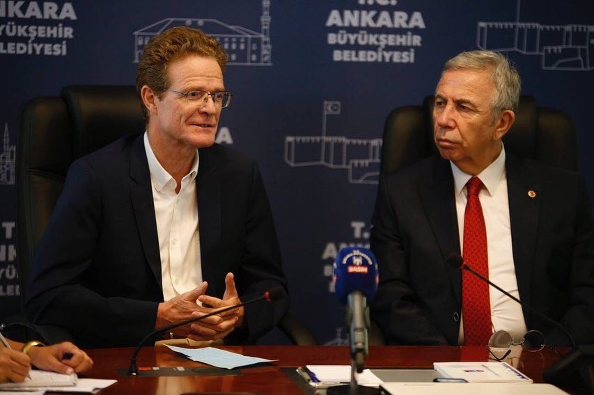 EUDelegationTur's tweet photo. Ambassador Nikolaus Meyer-Landrut visited @ankarabbld Mayor @mansuryavas_en in his office today as part of the European #MobilityWeek. Ambassador stated that @ankarabbld is a key partner in enabling change and transformation in increasing smart and sustainable mobility https://t.co/5rYmSOPbuq
