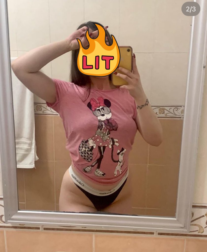 pollito21cm's tweet photo. Todo lo demás es real , ella quiere una verga grande y yo se la puedo dar, espero que las cosas me salgan bien como con mi hermana. Y tiene mejor culo , una perras nalgotas ojalá me pueda coger a esa puta https://t.co/riyv5sVsf0