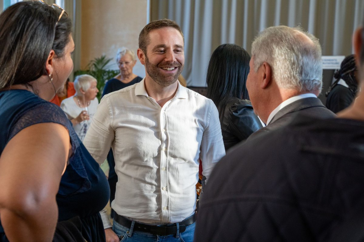 ThierryMeignen's tweet photo. Un grand merci à tous les scrutateurs qui ont participé au dépouillement pour l’élection présidentielle et législative. 

Une action bénévole et citoyenne qui permet de faire vivre la démocratie. https://t.co/IfiIBmTmPm