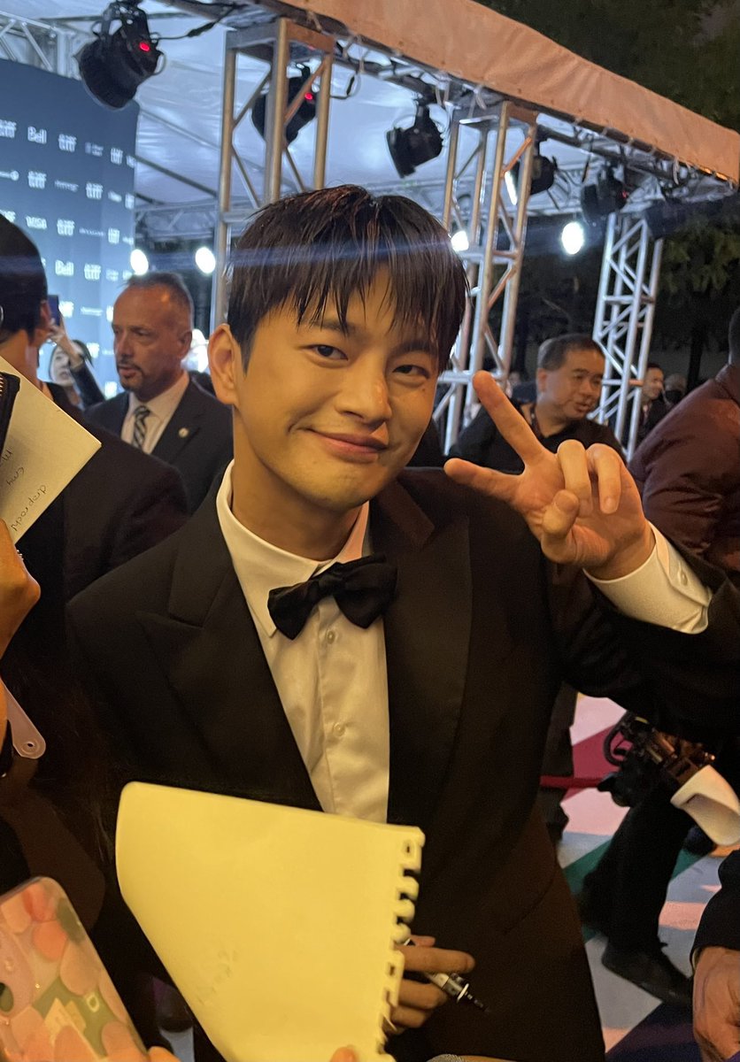 으아아아앙 서인국  ㅜㅜㅜㅜㅜㅜ 오늘진짜 그만쳐울고 그만욕하고싶다 ㅋㅋㅋㅋㅋㅋ