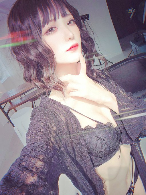 コスプレイヤーしろさきのTwitter画像4