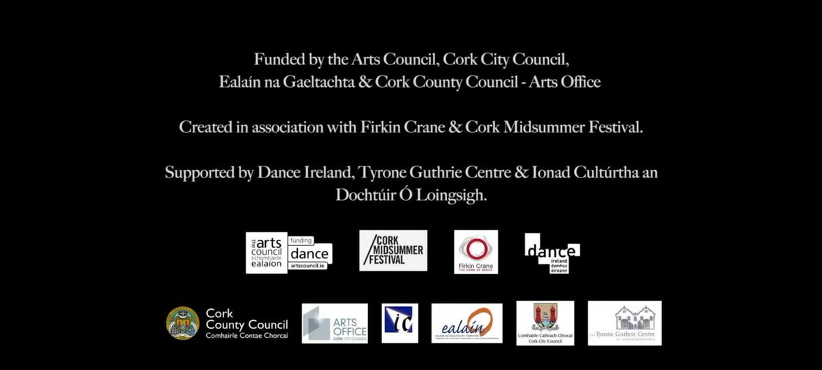 siobhandances's tweet photo. Buíochas ó chroí leis na maoinitheoirí, an bhfoireann agus an lucht féachanna a tháinig go dtí an seó aréir.  🙏 

@artscouncil_ie @Corkcoco  @DanceIreland @EnaGaeltachta  @DanceCorkFC @ionadculturtha  @TyroneGuthrie @DanceLimerick https://t.co/Or5iw8VTlg