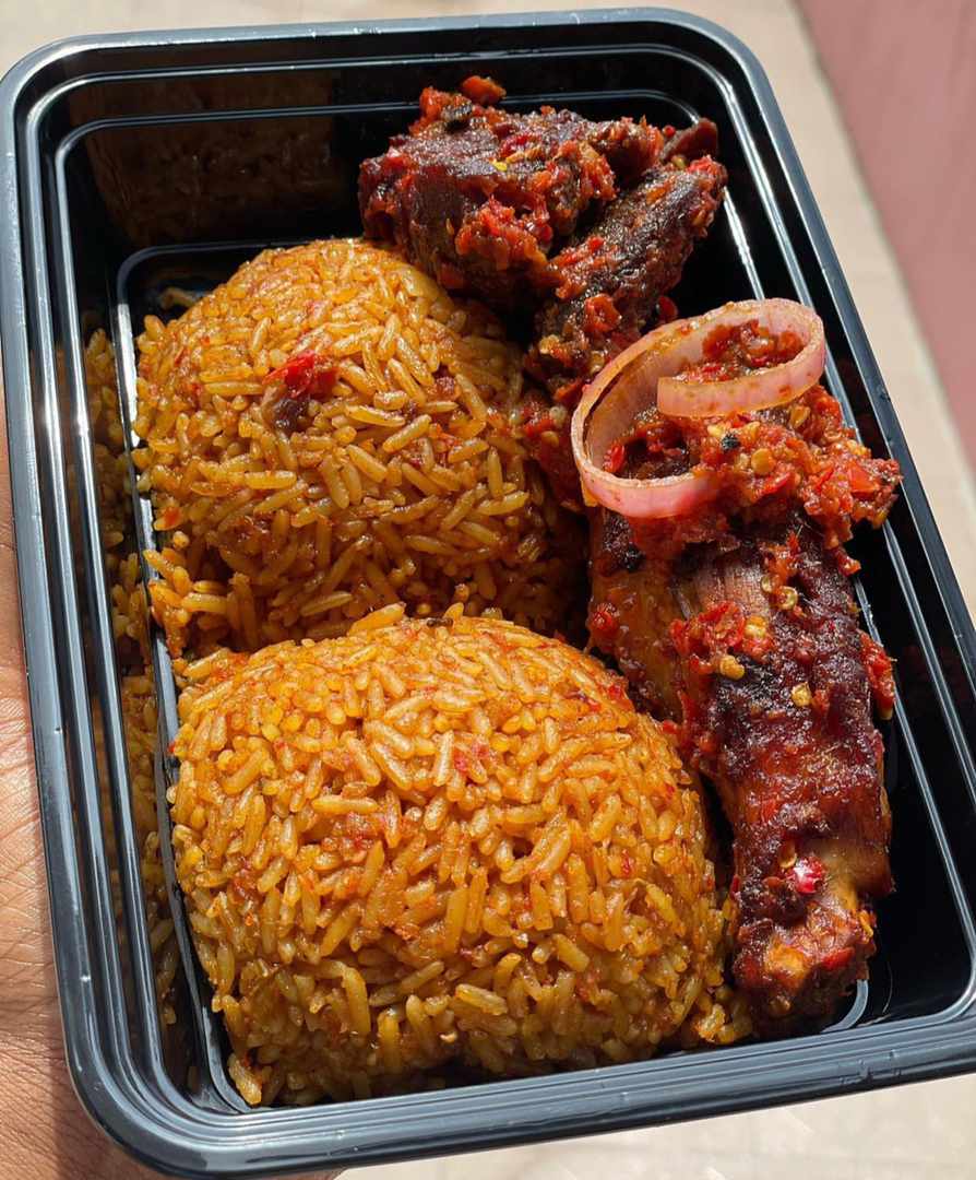 Rheas_Food's tweet photo. The weekend is upon us. How are you enjoying the weekend?

#CalabarChef
#SHUTDOWN 
#Rheas https://t.co/J4cuENNRiS