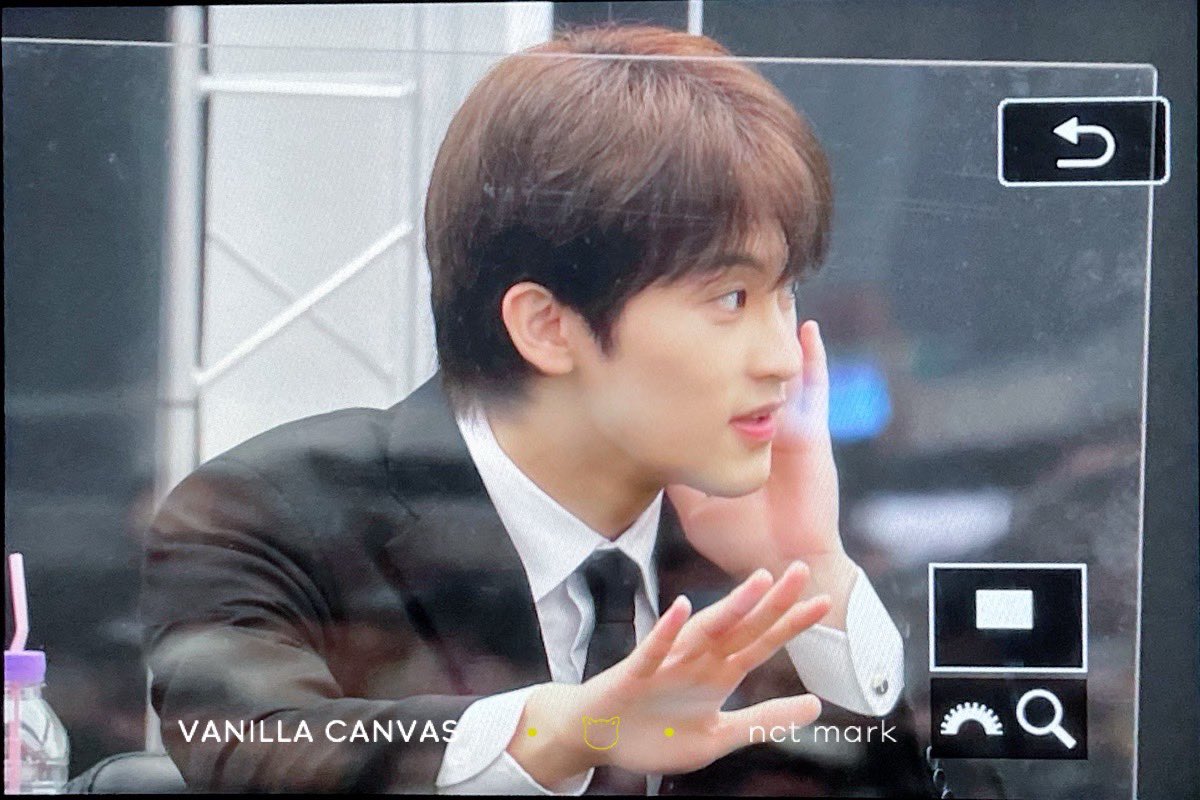 canvas990802's tweet photo. 220917
귀여운건 나노단위로 끊어보기 

#마크 #MARK #NCT127 https://t.co/1q5PIwJd5x
