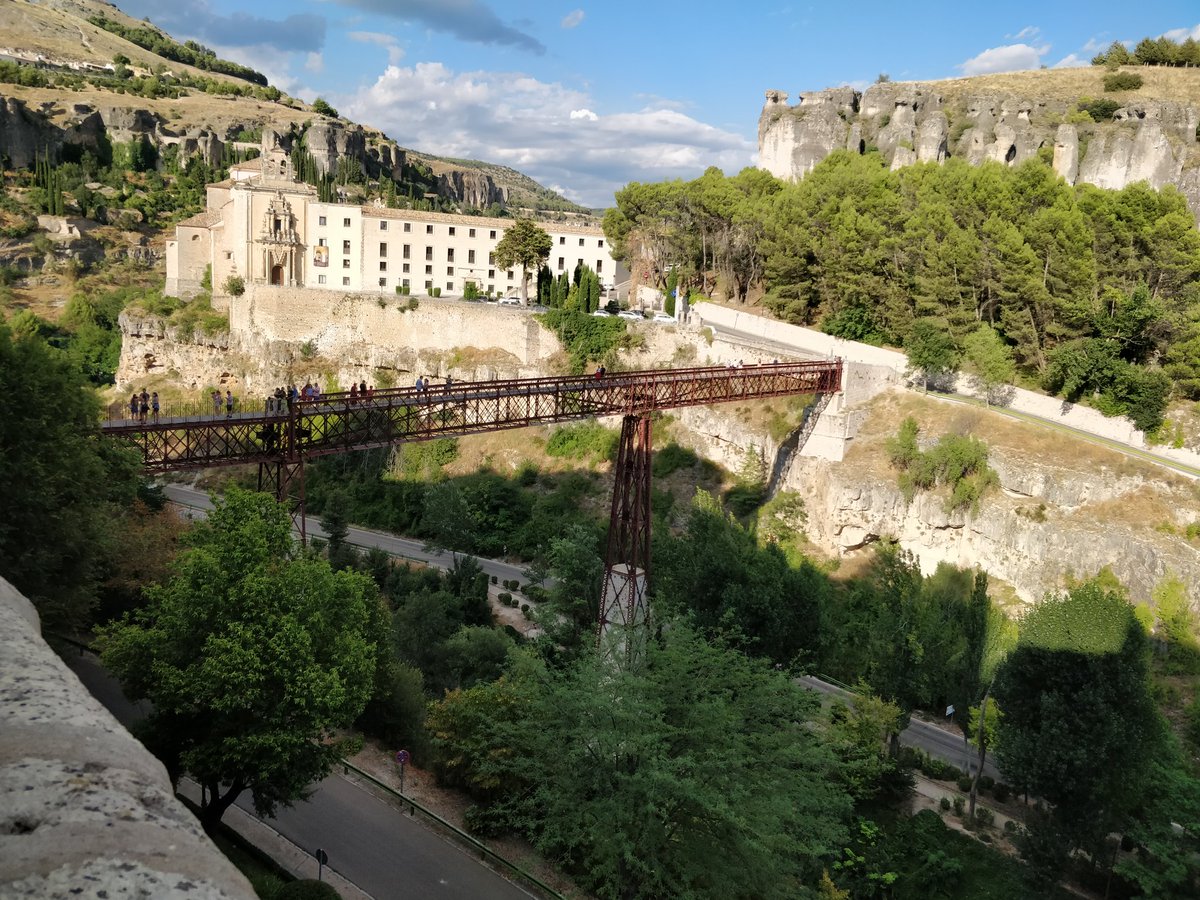 JessicaMLathrop's tweet photo. #Cuenca was one of our all time favorite cities to visit in #Spain 🤩 The kids loved hiking and exploring (and the cute 🦕 museum) and we loved the food and the historic #UNESCO sights! Definitely worth a trip! 😎

#familytravel #traveltips #travelphotography #travelblog https://t.co/tncdbjXKac