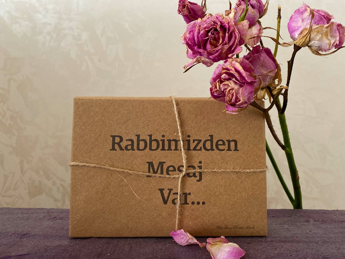 "Hiç kuşkusuz o, bizim katımızdaki ana Kitap’ta (Levh-i Mahfuz’da) olan, çok yüce, hüküm ve hikmet sahibi bir Kitap’tır."

(43/Zuhruf Suresi, 4)