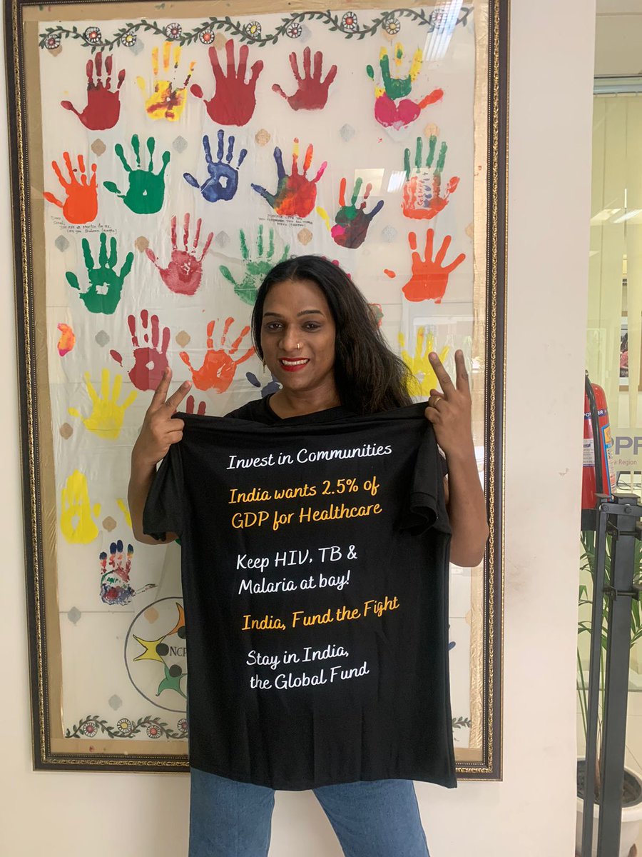 iwgindia's tweet photo. We request @narendramodi and @mansukhmandviya to help The @GlobalFund reach its target of US$18 billion and pledge at least US$ 100 million at Global Fund's seventh replenishment. #FundTheFight to end the epidemics of #AIDS, #TB and #Malaria. #MakeItHundred
#FightForWhatCounts https://t.co/64tl7WneOD