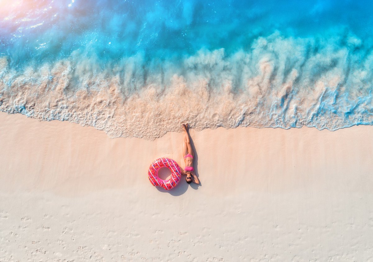 CotedAzurVillas's tweet photo. ☀️ Early is the New Late ☀️

Many of our best villas are already filling up for next summer, so book now to benefit from prime rates, and look forward to a wonderful holiday!

Check our website today.
https://t.co/atg81OAqQc

#cotedazurvillas #southoffrance #holiday #2023 https://t.co/JXDJwgaL8C