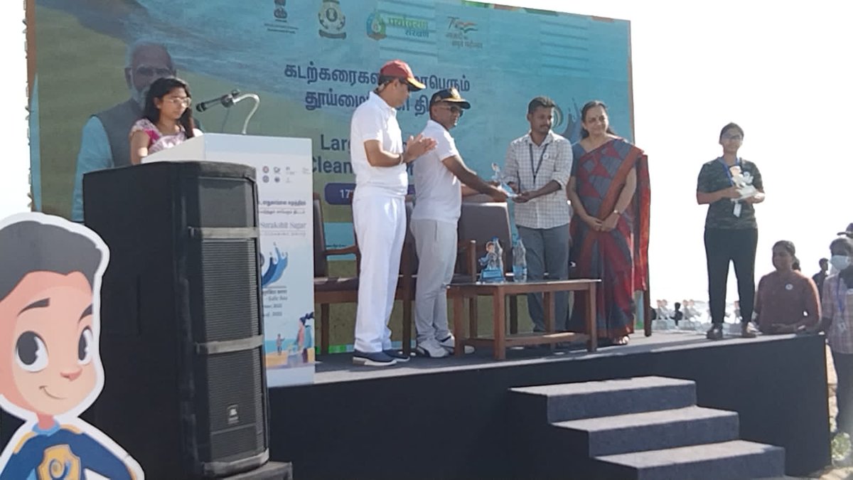 Nss_Stcas107_Ch's tweet photo. @_NSSIndia @NSSChennai 

Thiruvanmiyur Beach Cleaning. | 17.09.2022 https://t.co/eDdic8UOhG