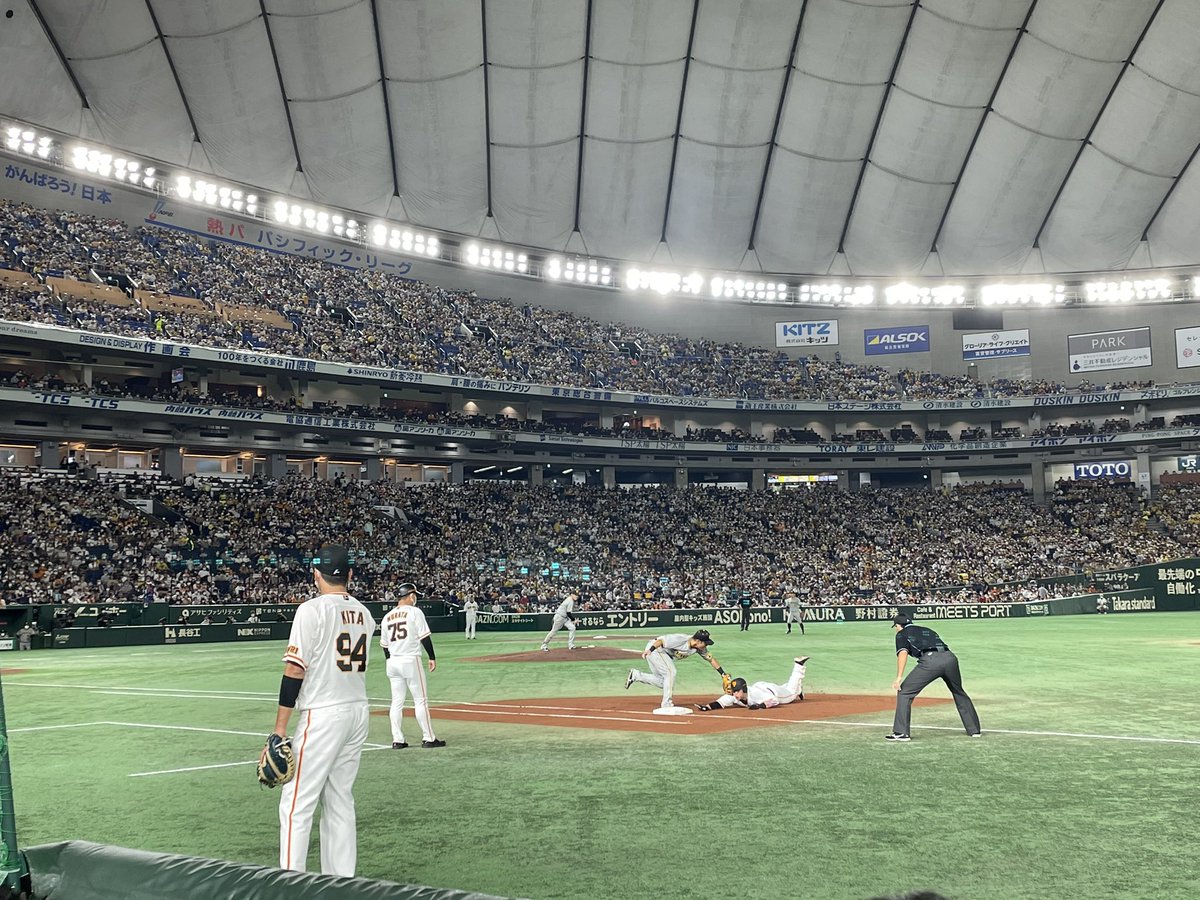 3y_giants's tweet photo. アウトや https://t.co/ME8qv8tkV1