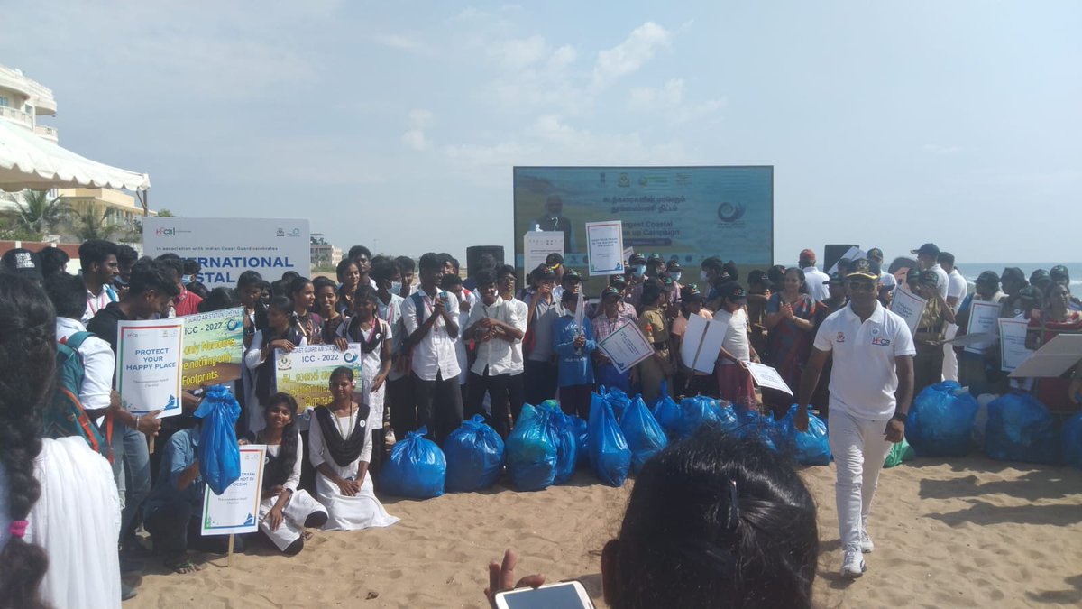 Nss_Stcas107_Ch's tweet photo. @_NSSIndia @NSSChennai @NssUnom 
@MyThiruvanmiyur 

World Coastal Day | 17.09.2022 | NIOT | Thiruvanmiyur Beach Cleaning https://t.co/fAu3UnQ2Cv