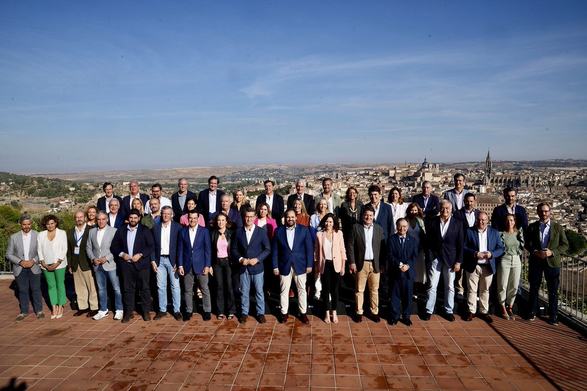 Celebramos este fin de semana en Toledo la 25 Interparlamentaria del PP, en la que abordaremos los retos para resolver los problemas reales de los ciudadanos.

Lo que preocupa a los españoles, ocupa al PP. Estaremos a la altura de #UnGranPaís.
