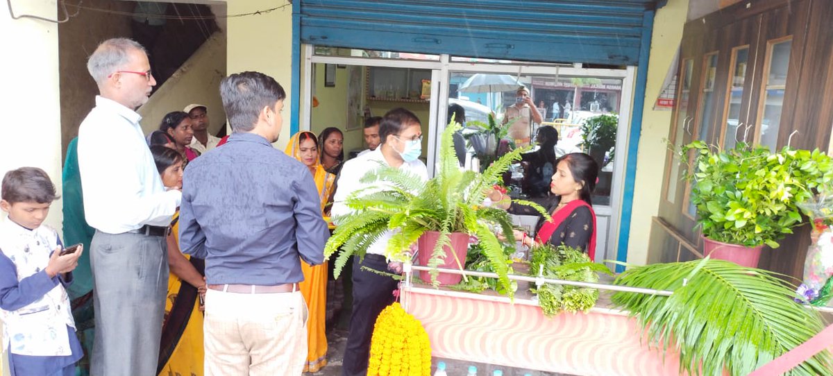 CDO Maharajganj tweet media