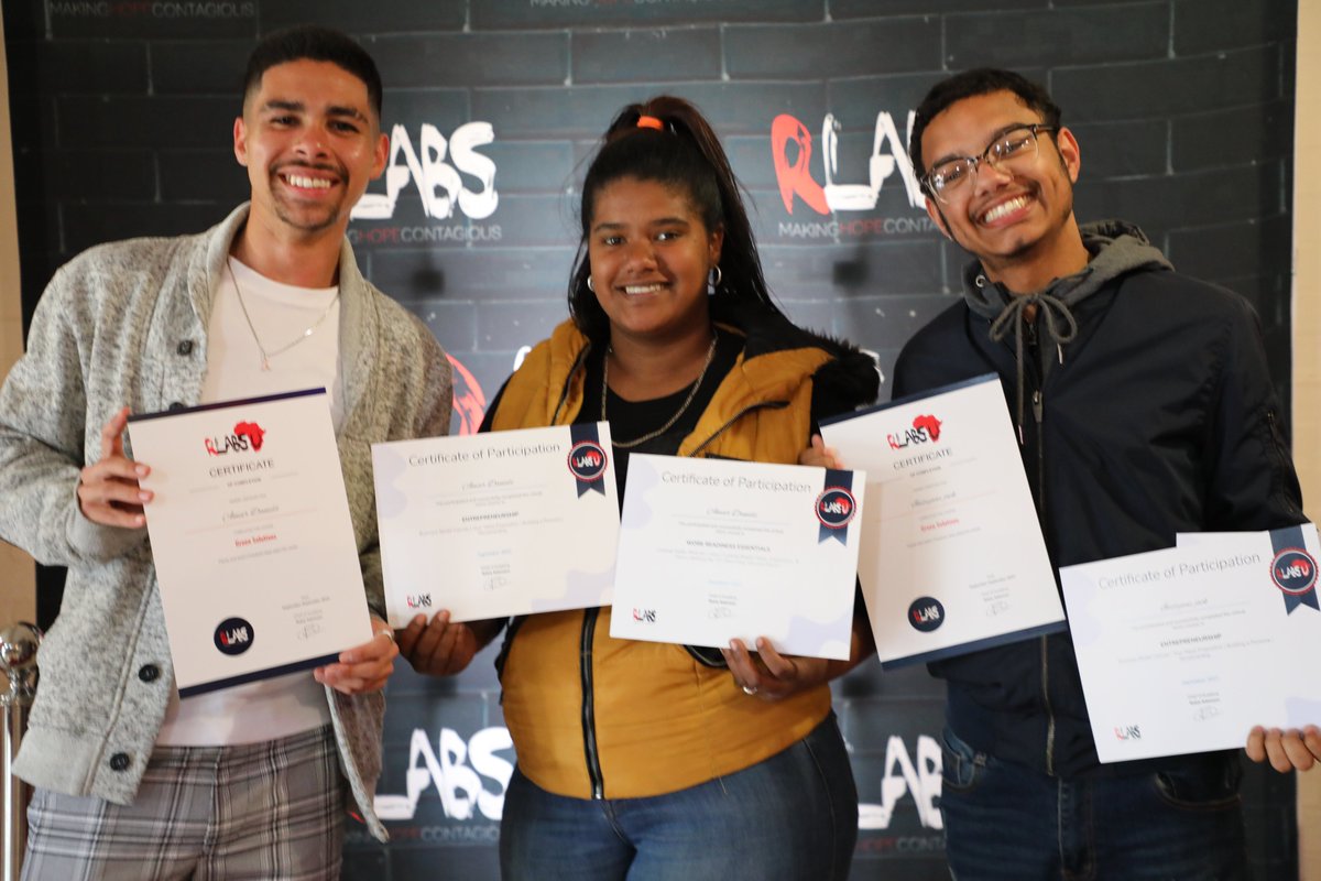 RLabs's tweet photo. A huge congratulations to our DLabs graduates whom we are also celebrating at our Open Day. 👏👏👏

#RLabs #MakingHOPEContagious #Zlto #OpenDay #RLabs2022 #CommunityOpportunity #MitchellsPlain #Westridge https://t.co/Gk1K3lLolW