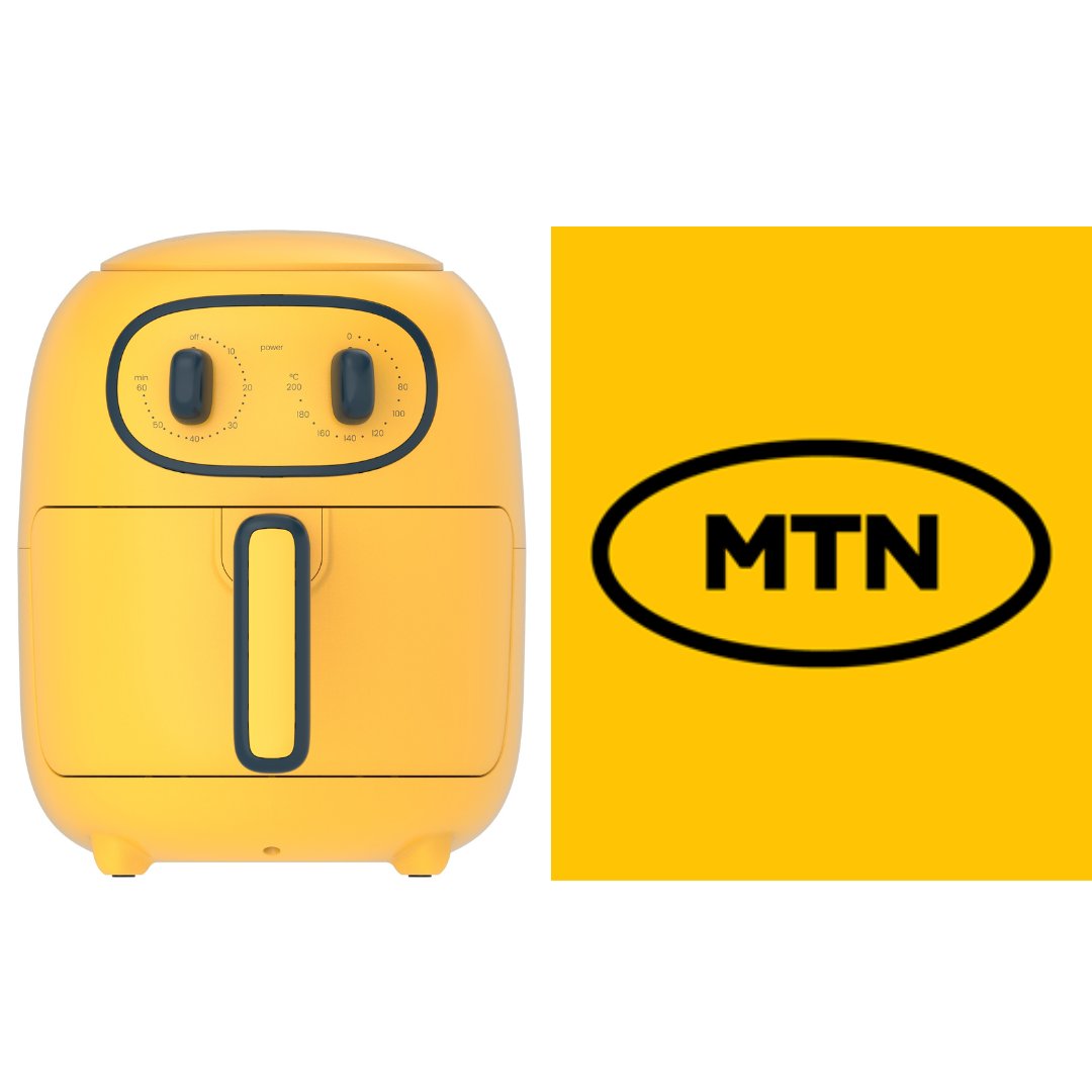 Black and yellow could have never been better together😁😉. #twinning <a href="/MTNGhana/">MTN Ghana</a> 
#comfeeghana #MTNGhana